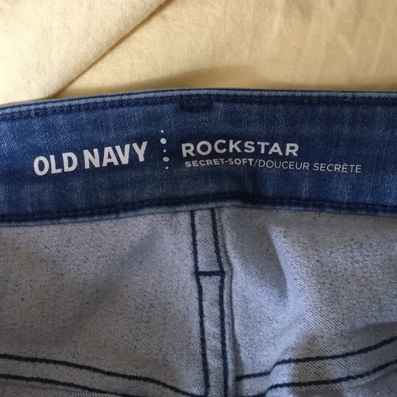 Old Navy Rockstar style skinny jeans (medium blue) - Picture 2 of 3